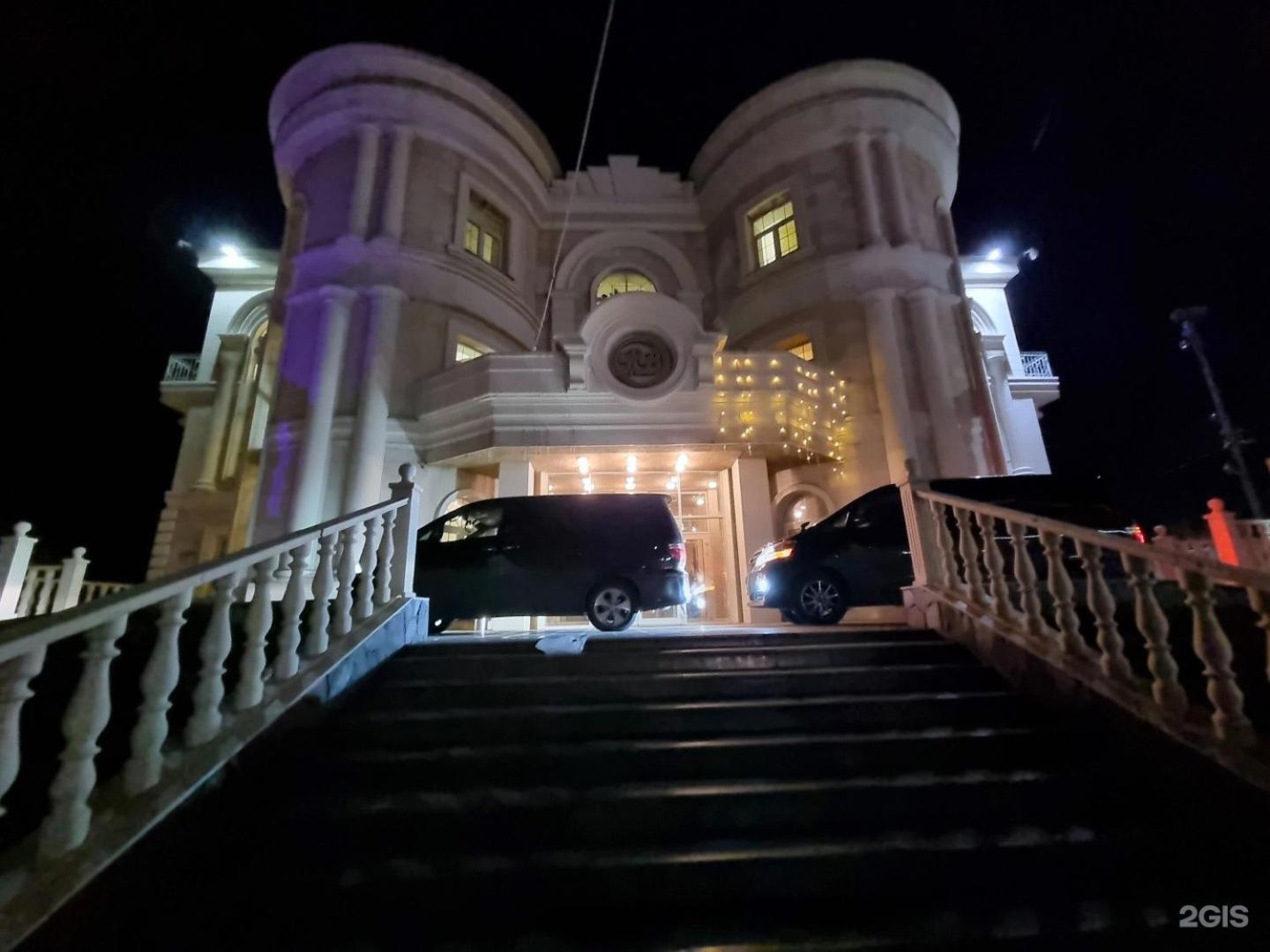 Royal Bv Ustʼ-Kamenogorsk Exterior foto